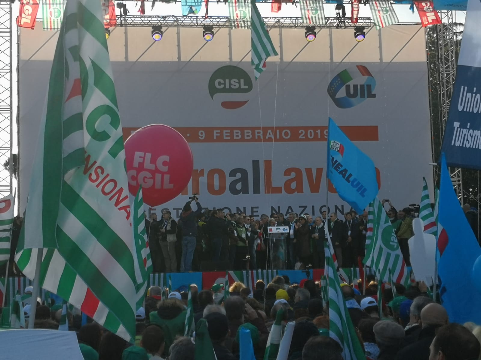 b97fe44e-ef42-432b-890d-bf3420a0d0f8